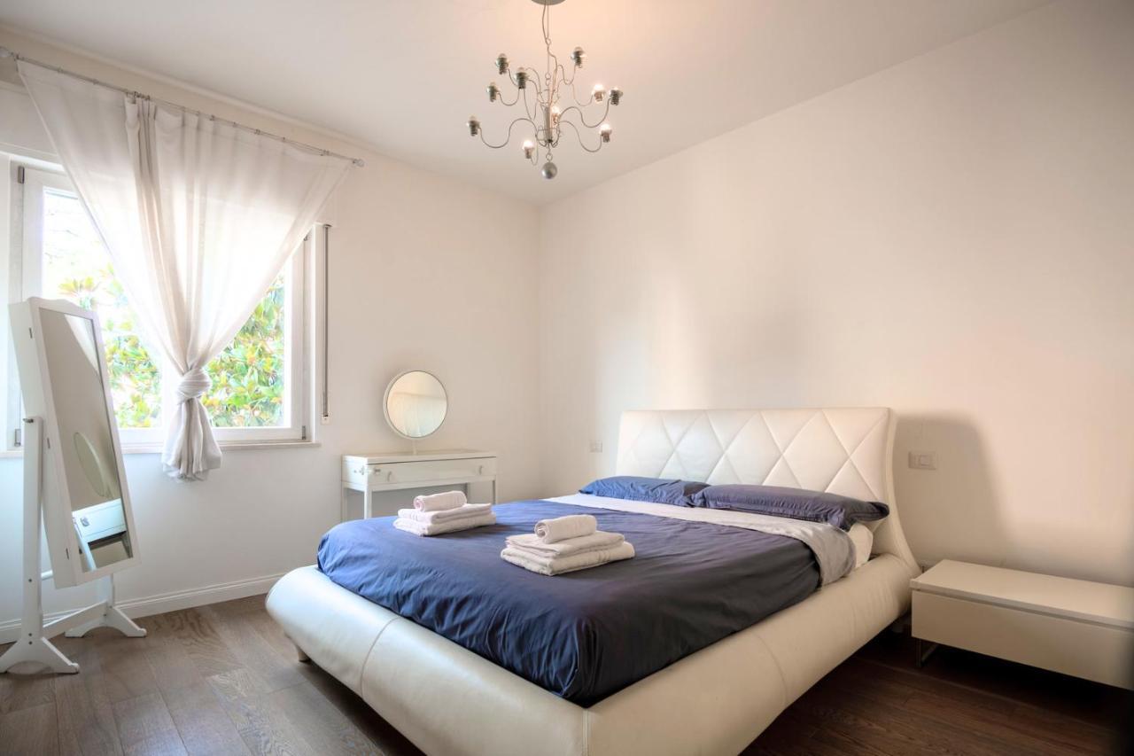 L'Oasi Della Pace - Confortevole E Vicino A Tutto Apartment เคียราวาลเล ภายนอก รูปภาพ